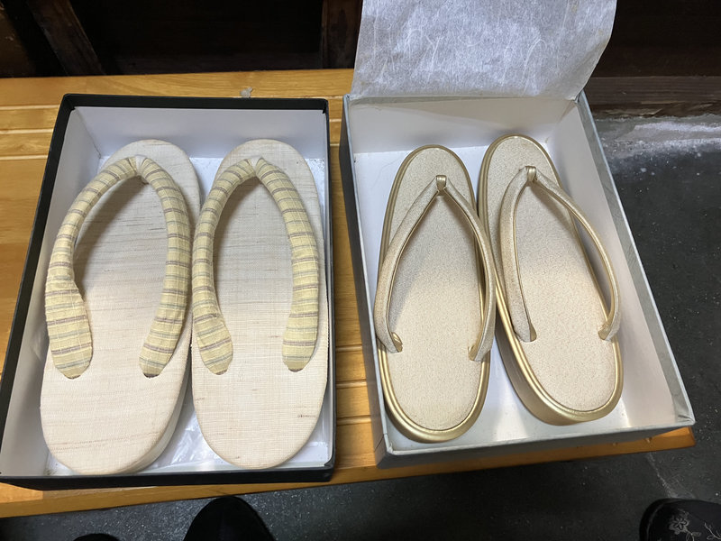 代わりに履いて行った草履