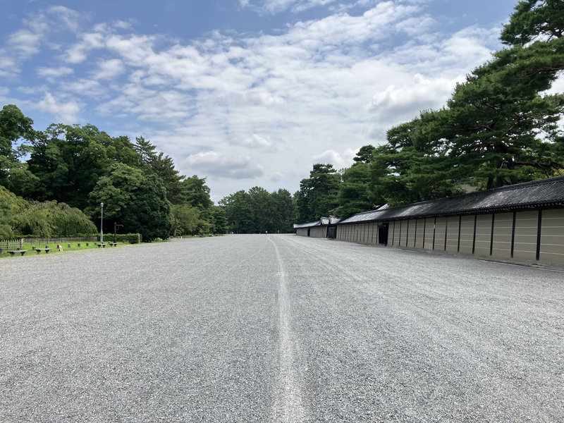 ①知恩寺への道のり　御所の中